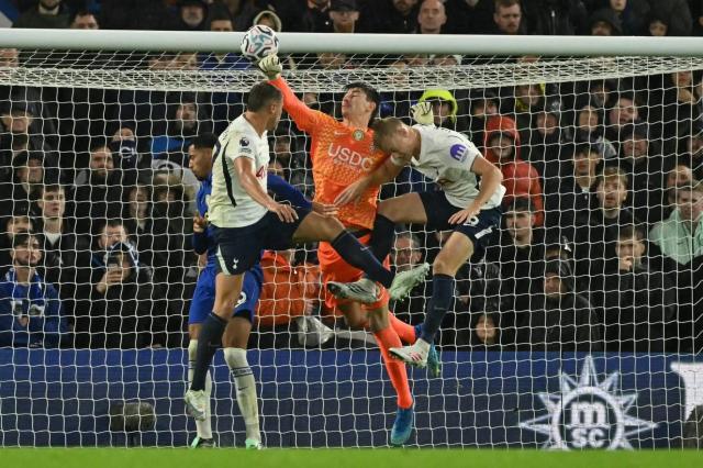 【英超】门将大失误帕尔默两黄 十人切尔西0比2热刺